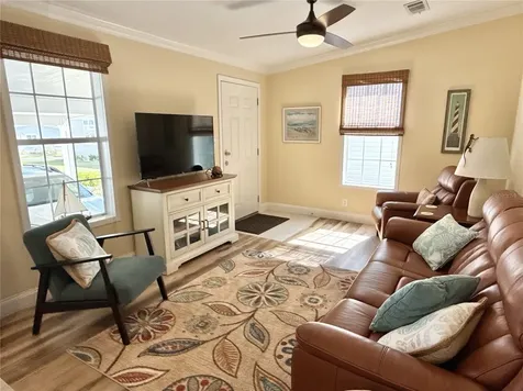 6834 Mount Pleasant Road NE St Petersburg FL 33702