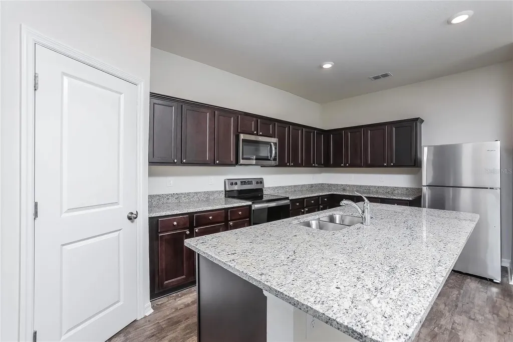 3008 Neverland Drive New Smyrna Beach FL 32168