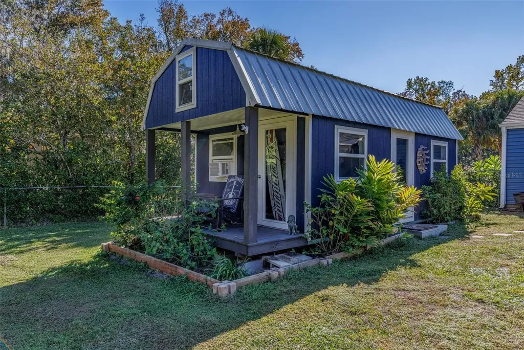 9781 W Halls River Road Homosassa FL 34448