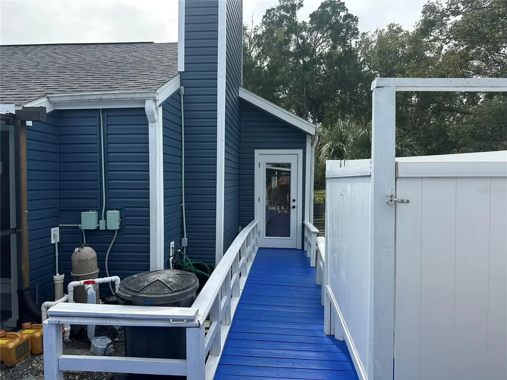 9781 W Halls River Road Homosassa FL 34448