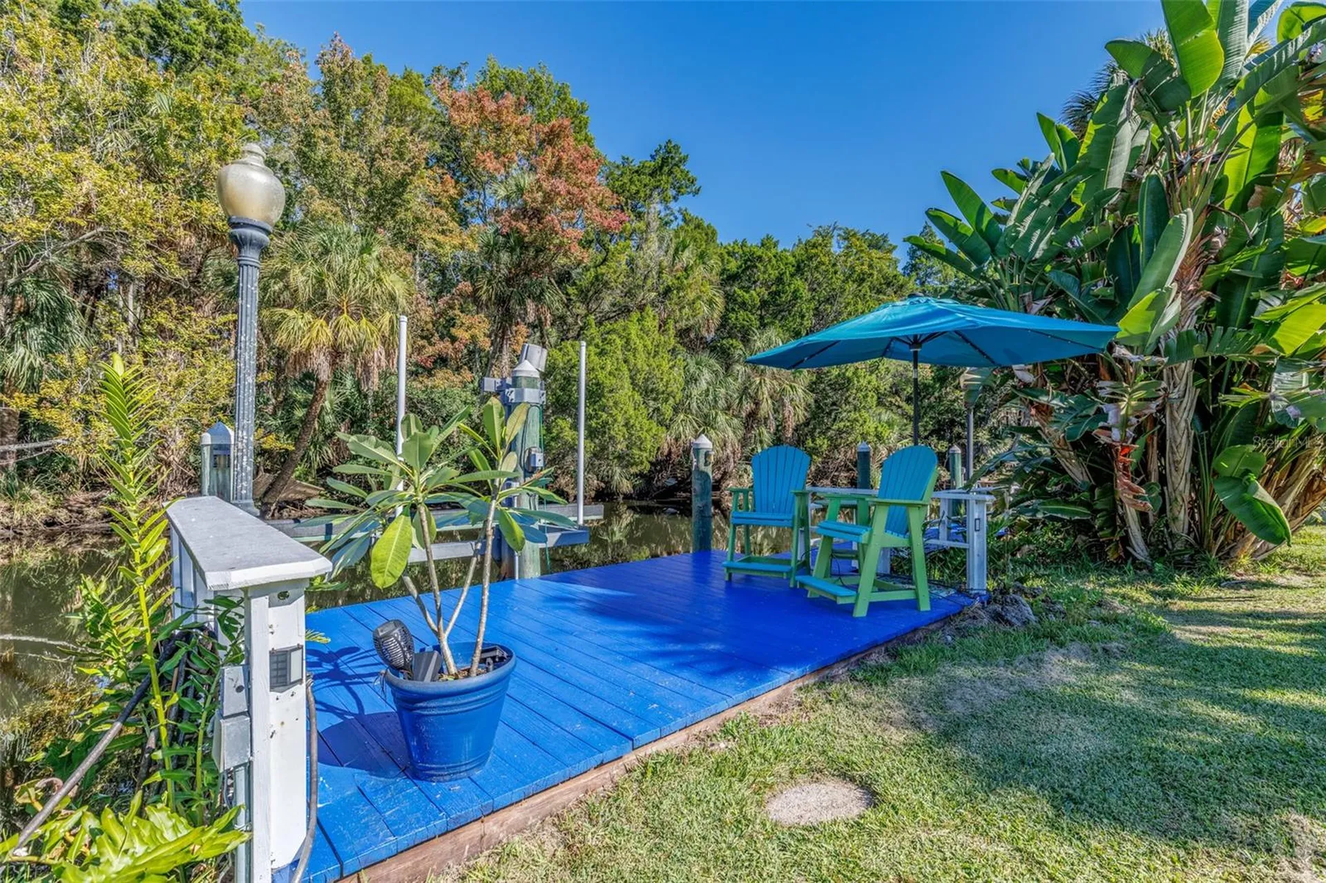9781 W Halls River Road Homosassa FL 34448