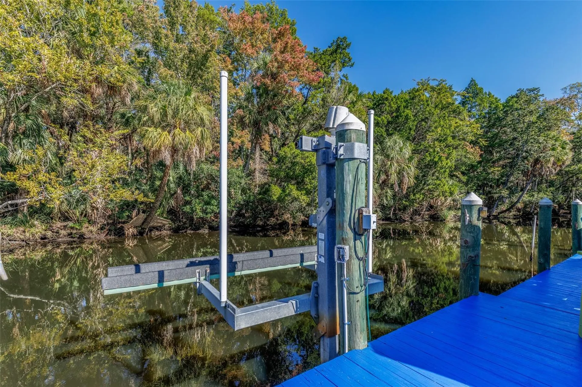 9781 W Halls River Road Homosassa FL 34448
