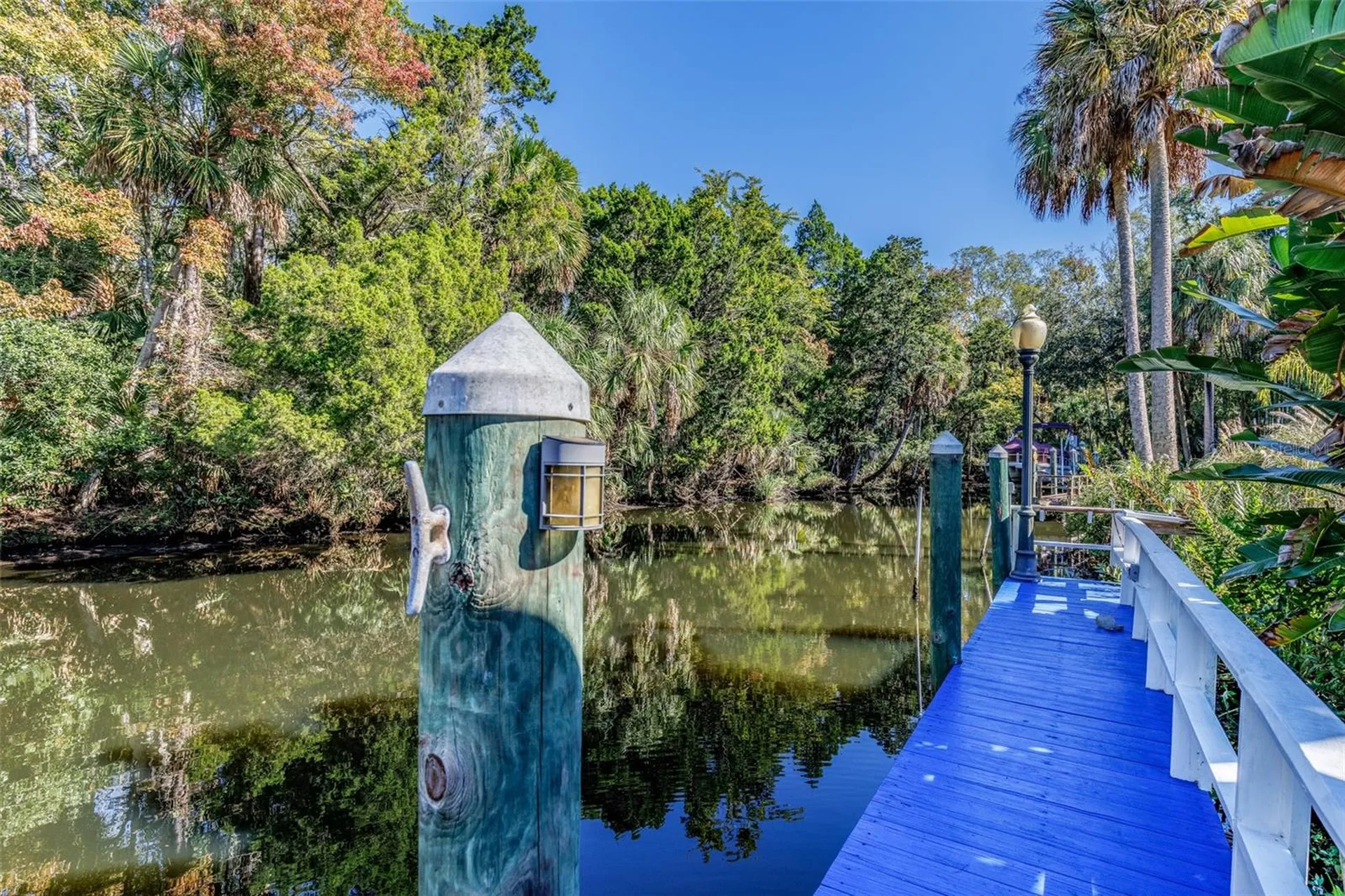 9781 W Halls River Road Homosassa FL 34448