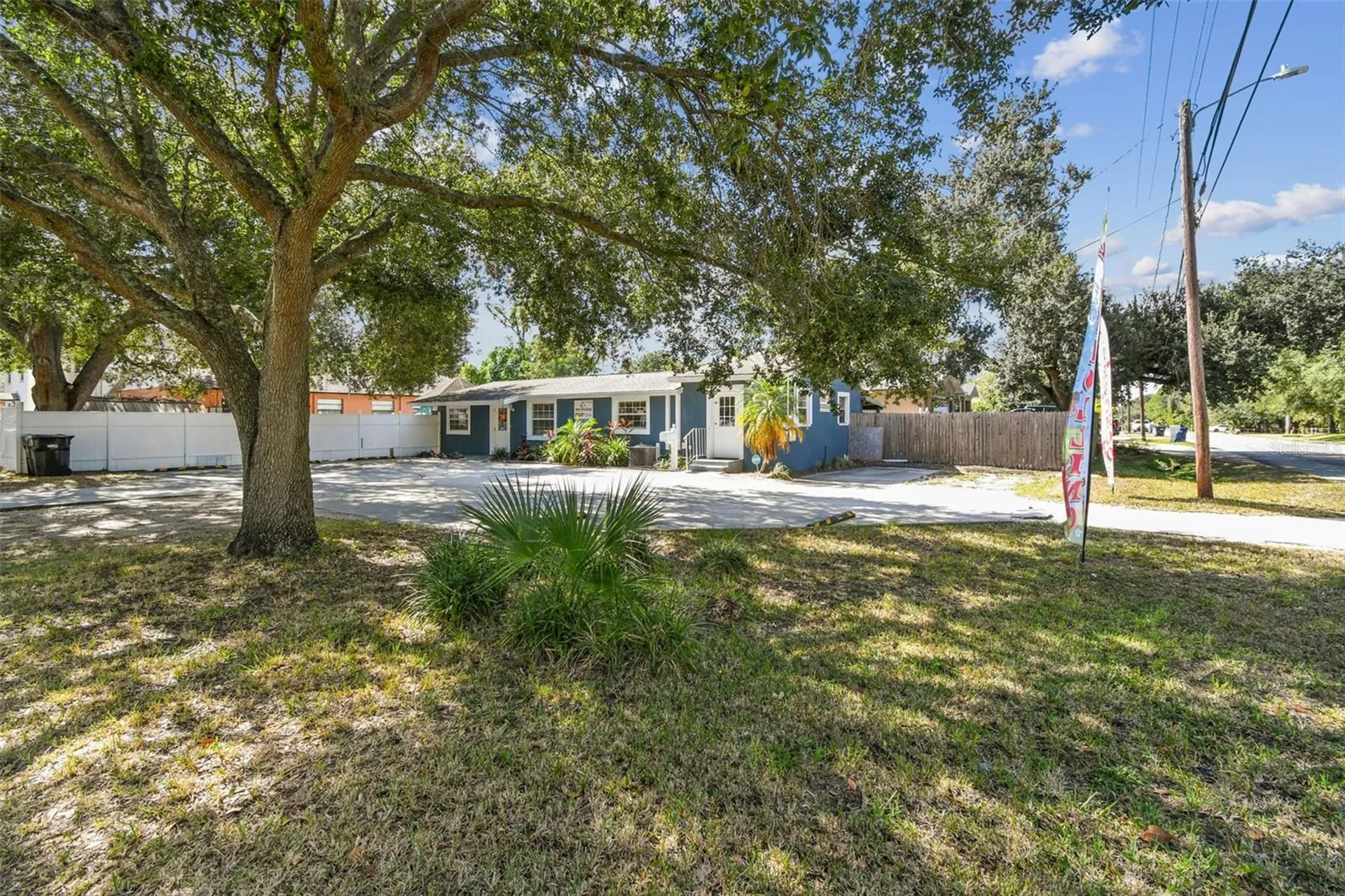 9912 N Myrtle Street Tampa FL 33617