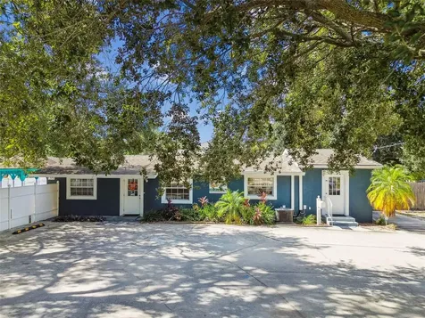 9912 N Myrtle Street Tampa FL 33617