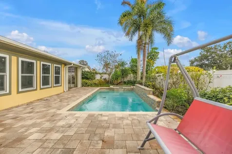 11174 90th Terrace Seminole FL 33772