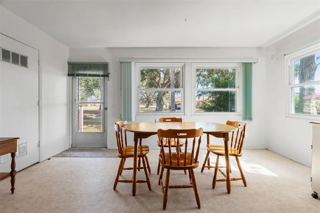 4606 Tippecanoe Trail Sarasota FL 34233