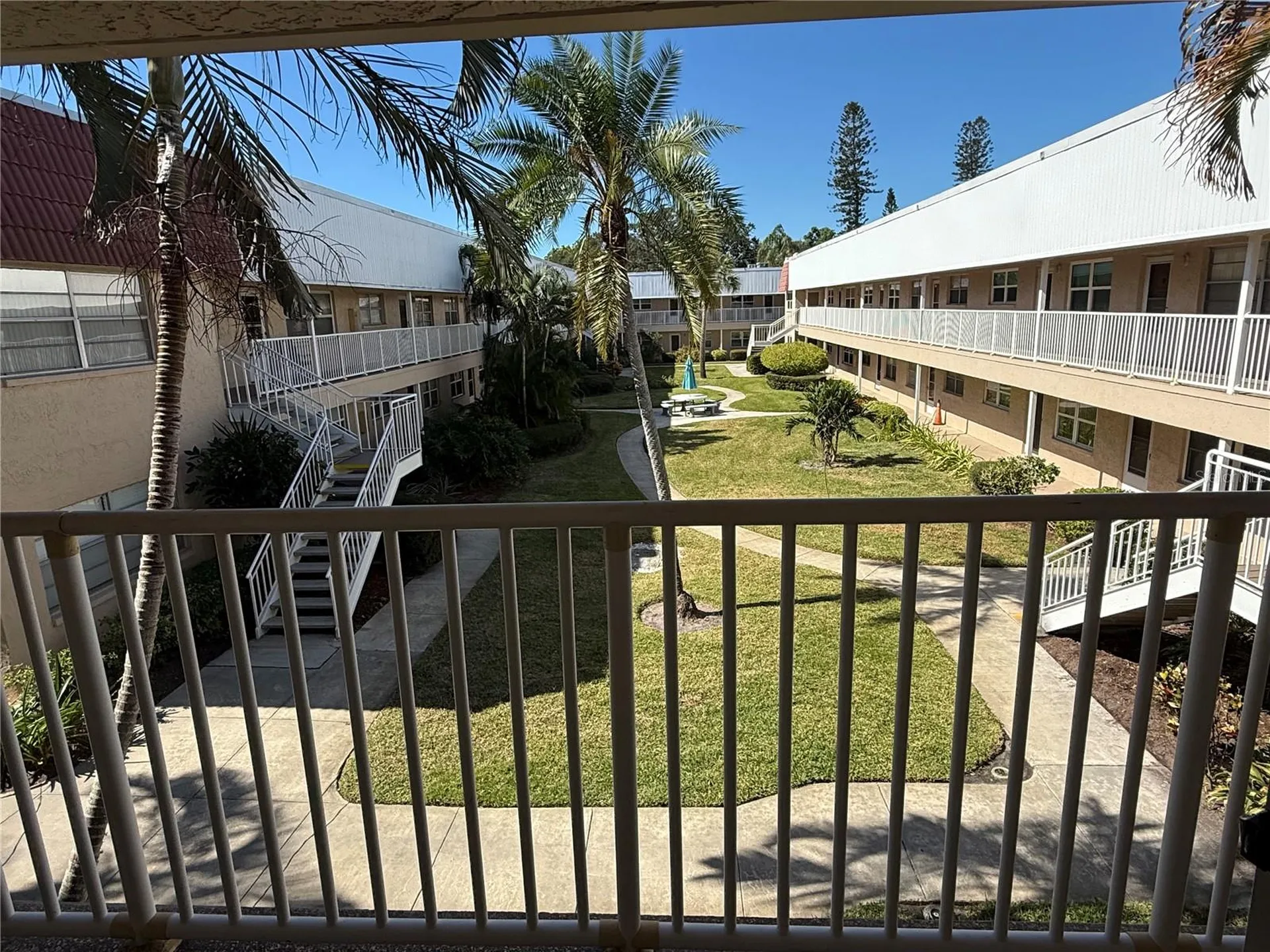 10038 62nd Terrace N Seminole FL 33708
