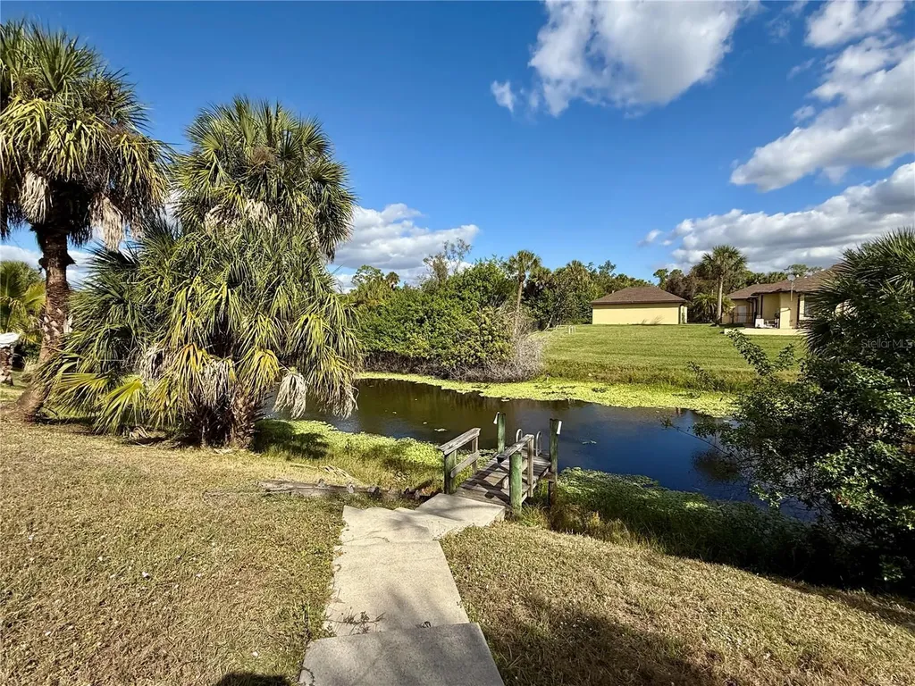 2928 Abbotsford Street North Port FL 34287
