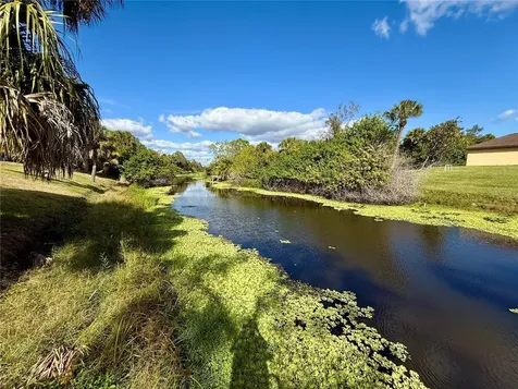 2928 Abbotsford Street North Port FL 34287