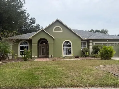 9427 Raven Dell Street Orlando FL 32825