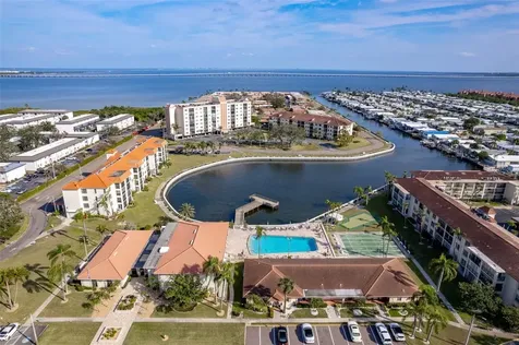 19029 Us Highway 19 Clearwater FL 33764