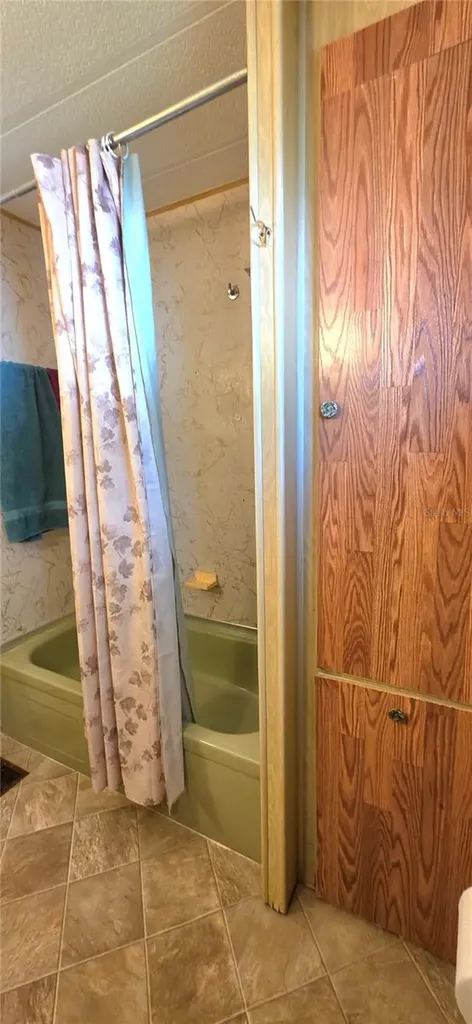 37021 Karen Avenue Zephyrhills FL 33542