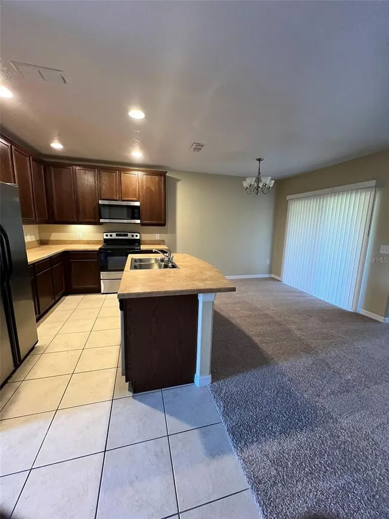 2202 Seven Oaks Drive St Cloud FL 34772