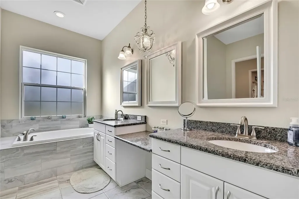 36431 Florrie Mae Lane Dade City FL 33523