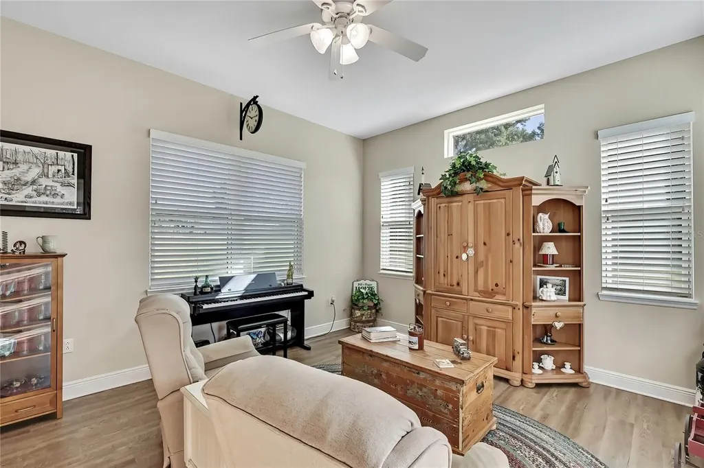 36431 Florrie Mae Lane Dade City FL 33523