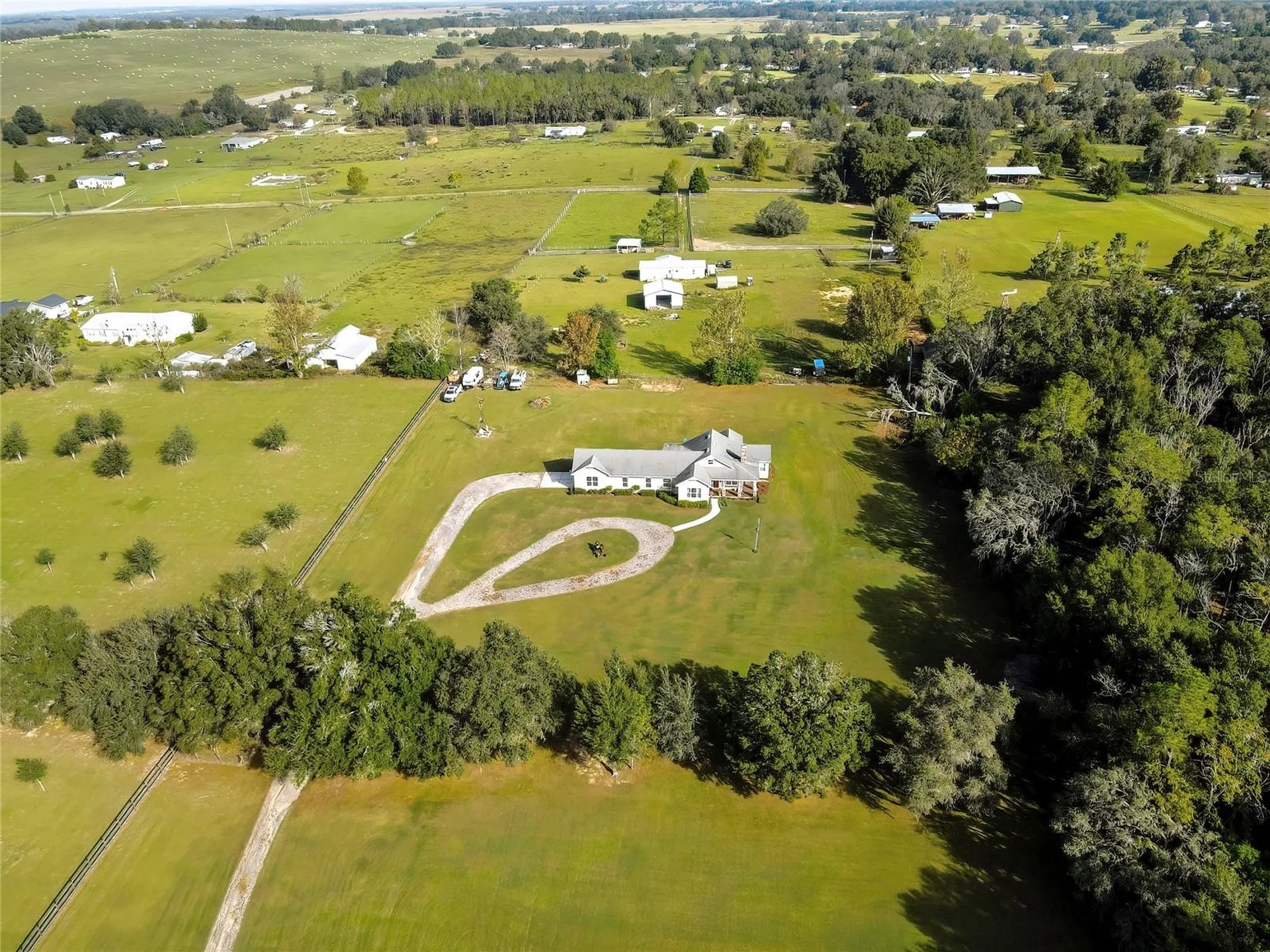 36431 Florrie Mae Lane Dade City FL 33523