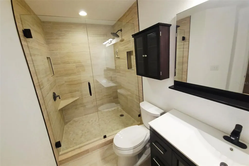 1064 N Tamiami Trail Sarasota FL 34236