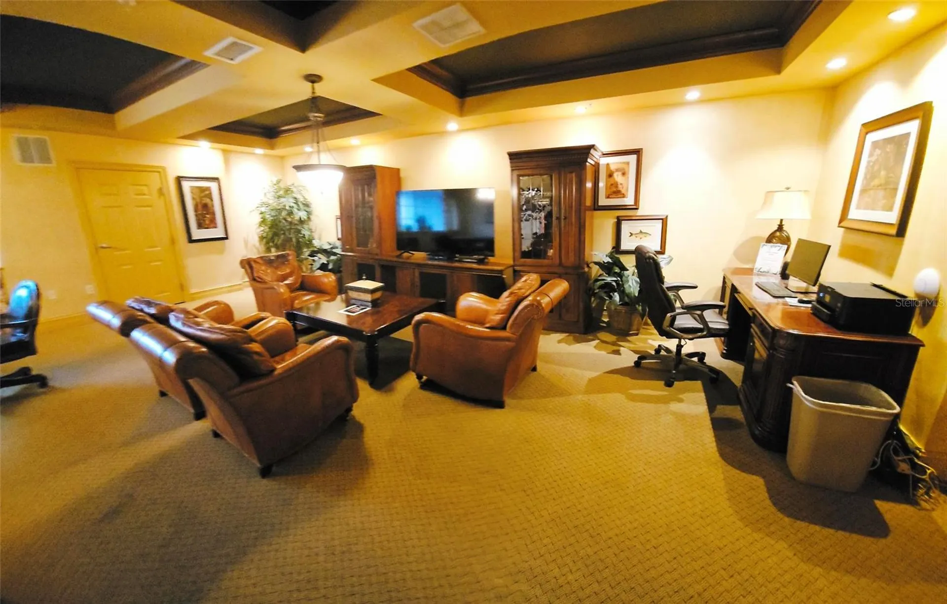 1064 N Tamiami Trail Sarasota FL 34236