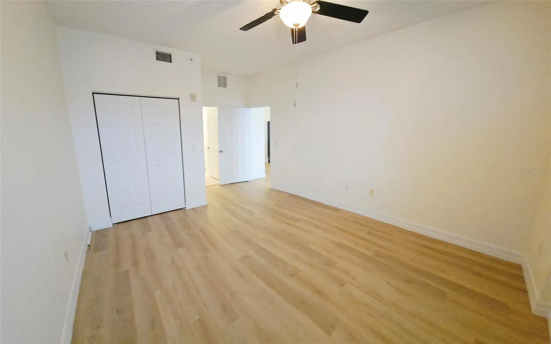 1064 N Tamiami Trail Sarasota FL 34236