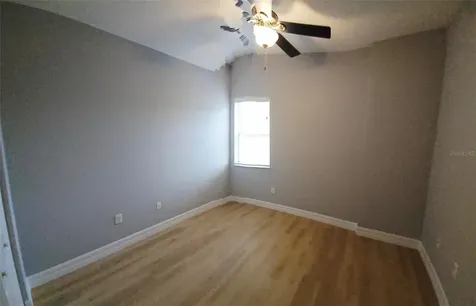 1064 N Tamiami Trail Sarasota FL 34236