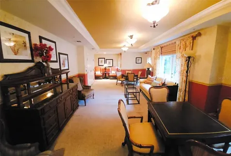1064 N Tamiami Trail Sarasota FL 34236