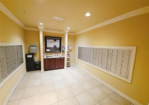 1064 N Tamiami Trail Sarasota FL 34236