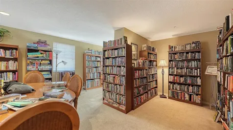 1064 N Tamiami Trail Sarasota FL 34236