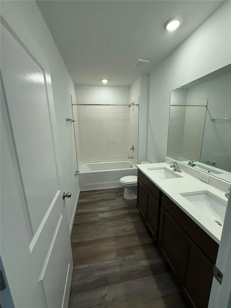 32514 Weathered Oak D Drive Wesley Chapel FL 33543