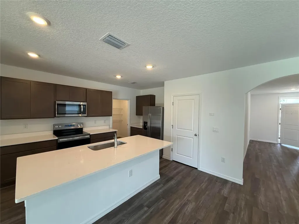 32514 Weathered Oak D Drive Wesley Chapel FL 33543