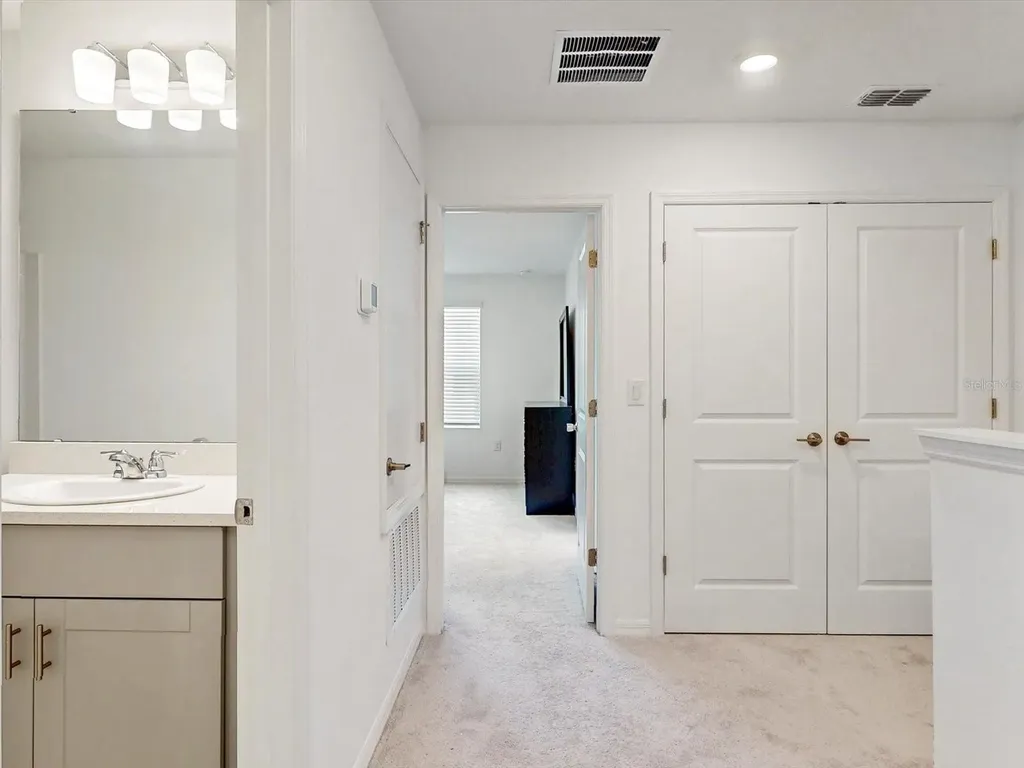 3002 Canary Avenue Davenport FL 33837