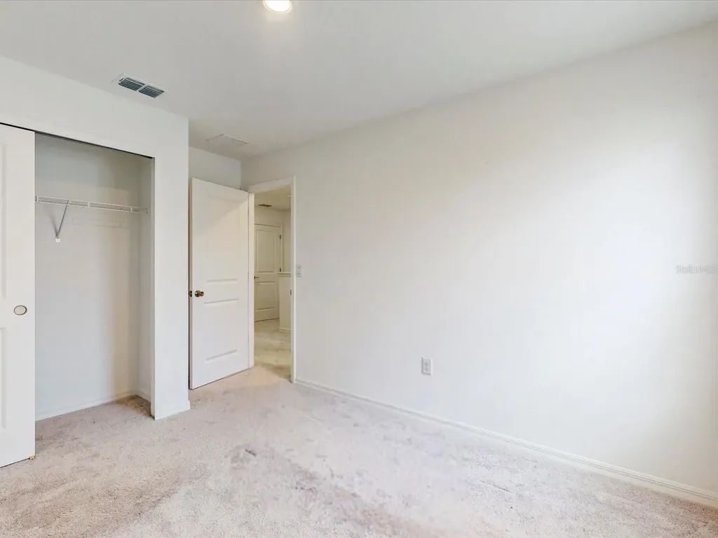 3002 Canary Avenue Davenport FL 33837