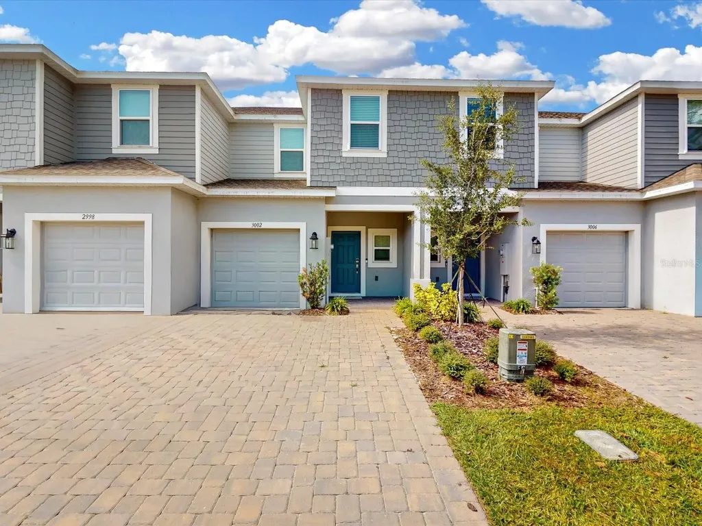 3002 Canary Avenue Davenport FL 33837