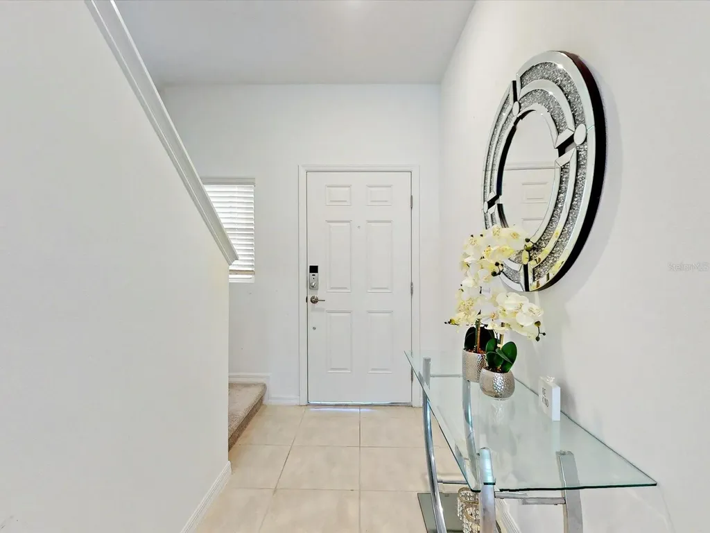 3002 Canary Avenue Davenport FL 33837