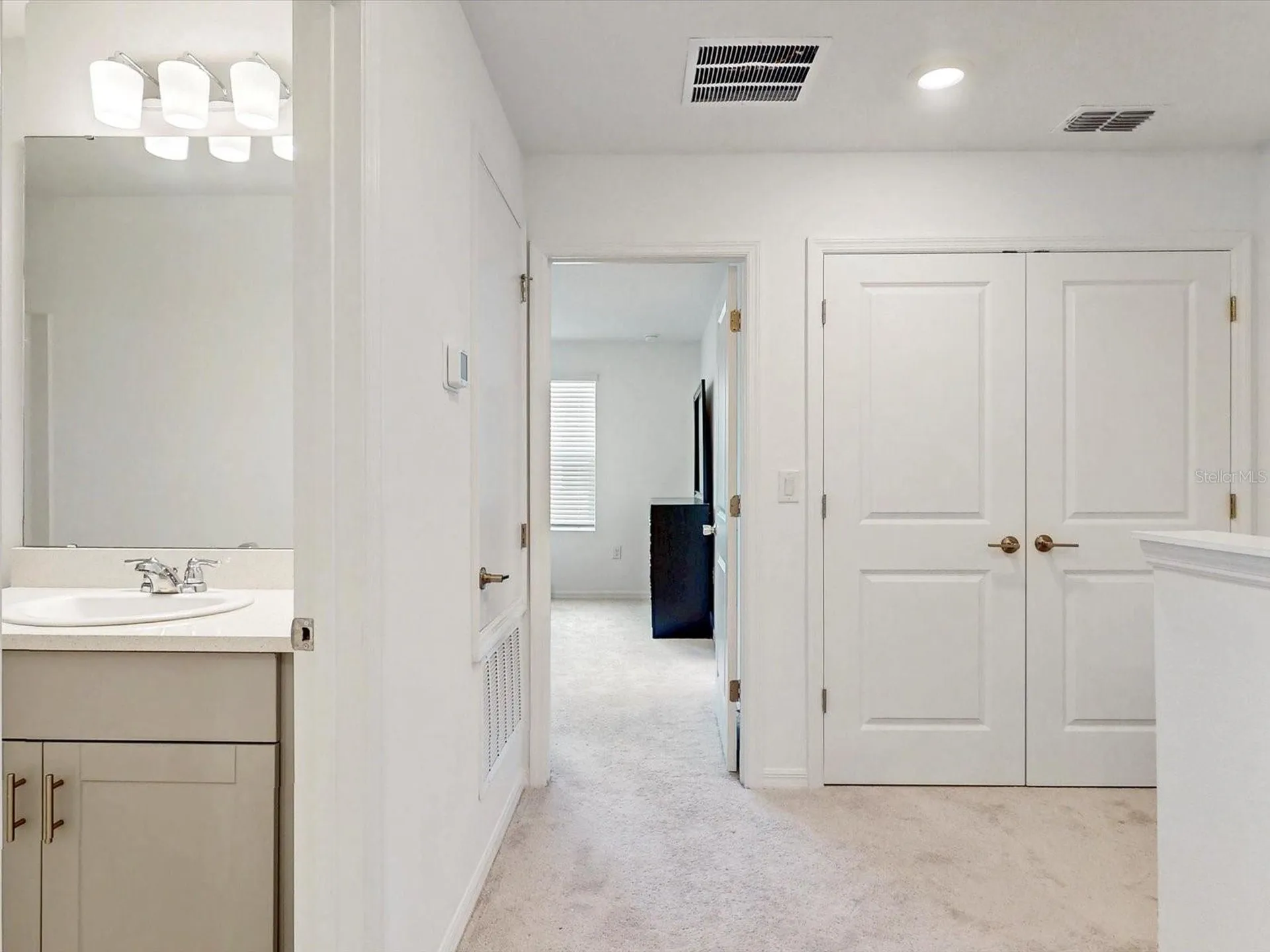 3002 Canary Avenue Davenport FL 33837