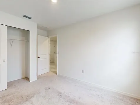 3002 Canary Avenue Davenport FL 33837