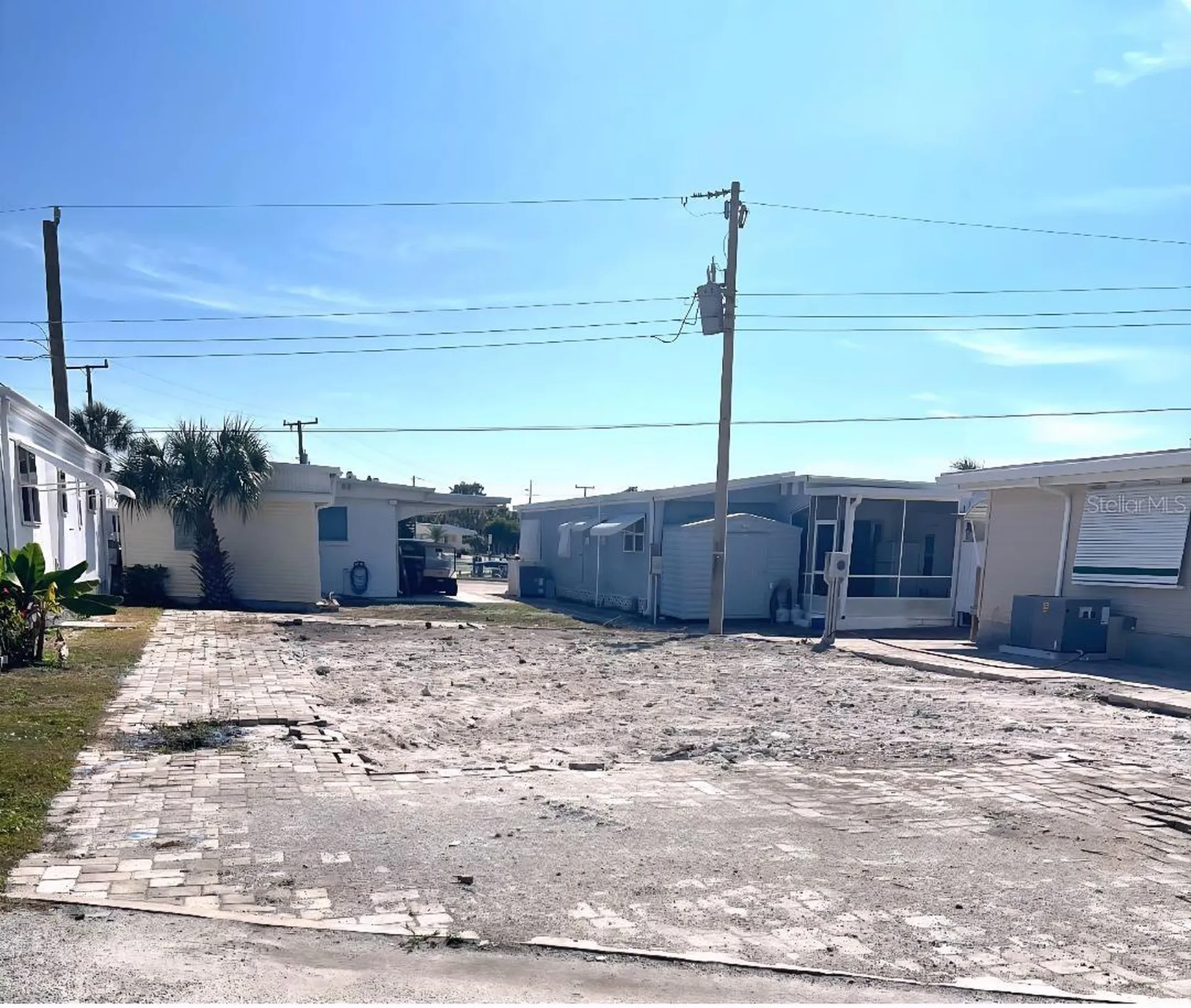 2208 Iowa Avenue Bradenton FL 34207