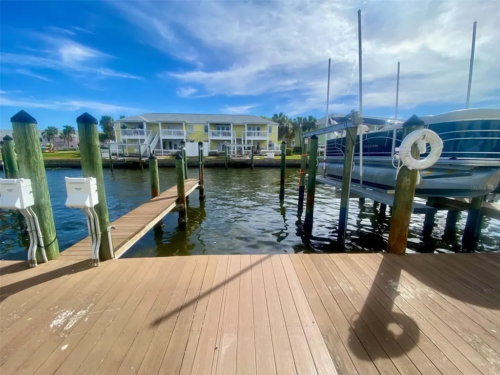 0 NE Beach Drive SE St Petersburg FL 33705