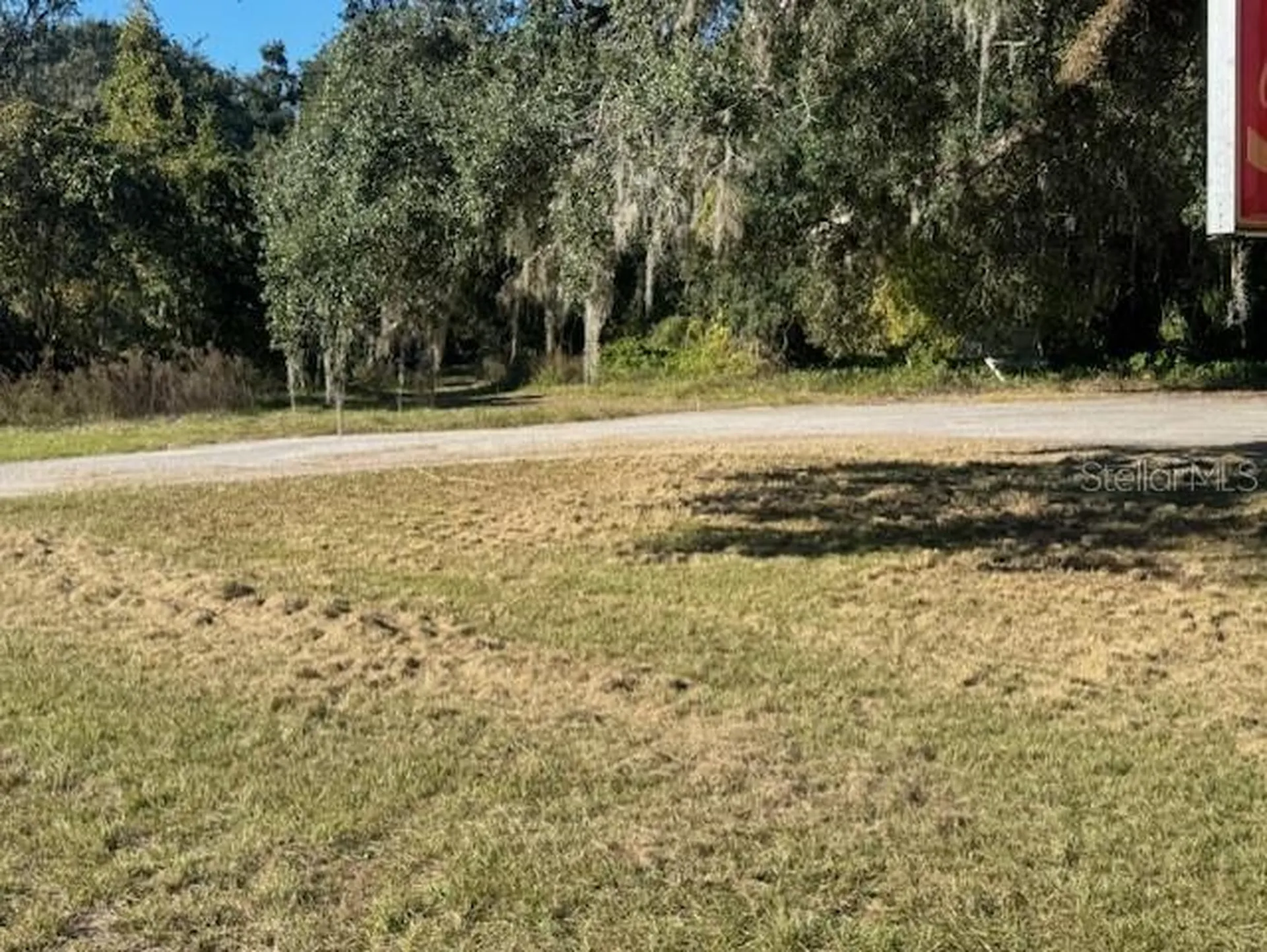 11542 S Us Highway 301 Webster FL 33597