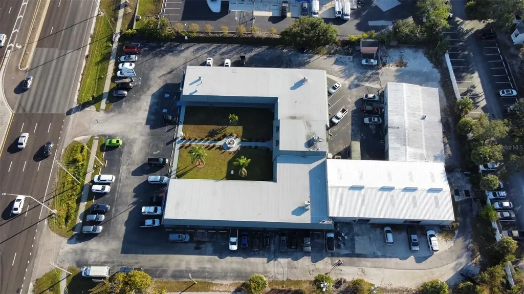 37542 Us Highway 19 N Palm Harbor FL 34684