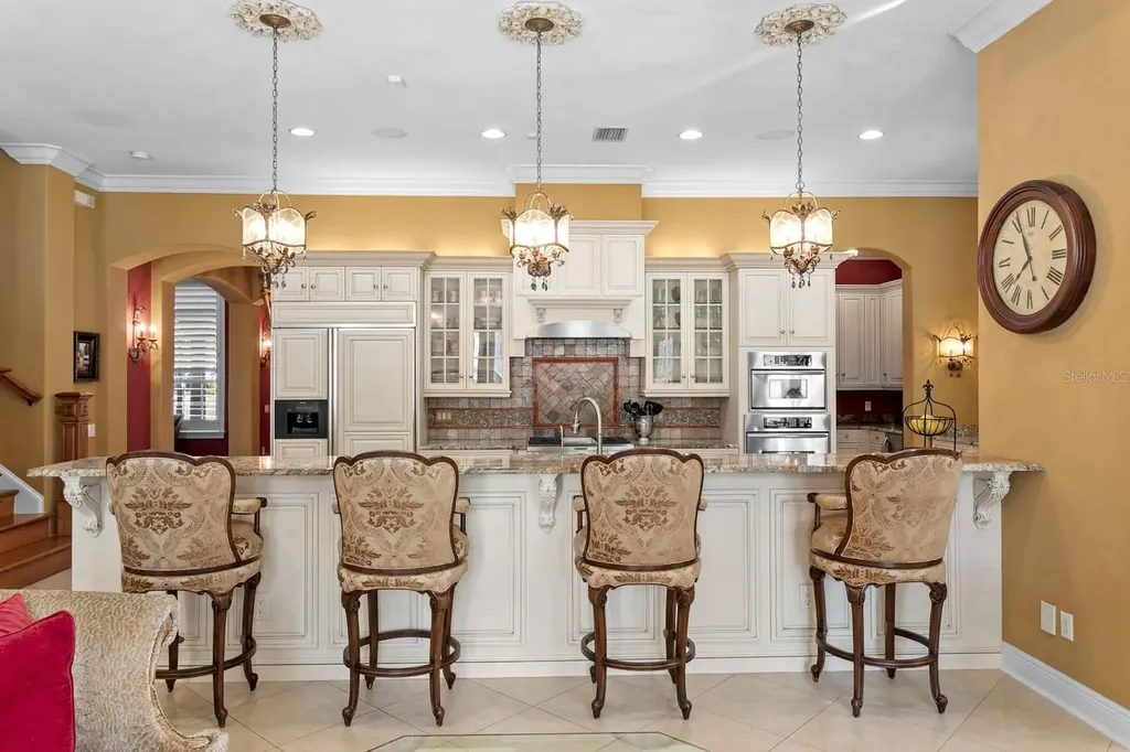 4912 Yacht Club Drive Tampa FL 33616