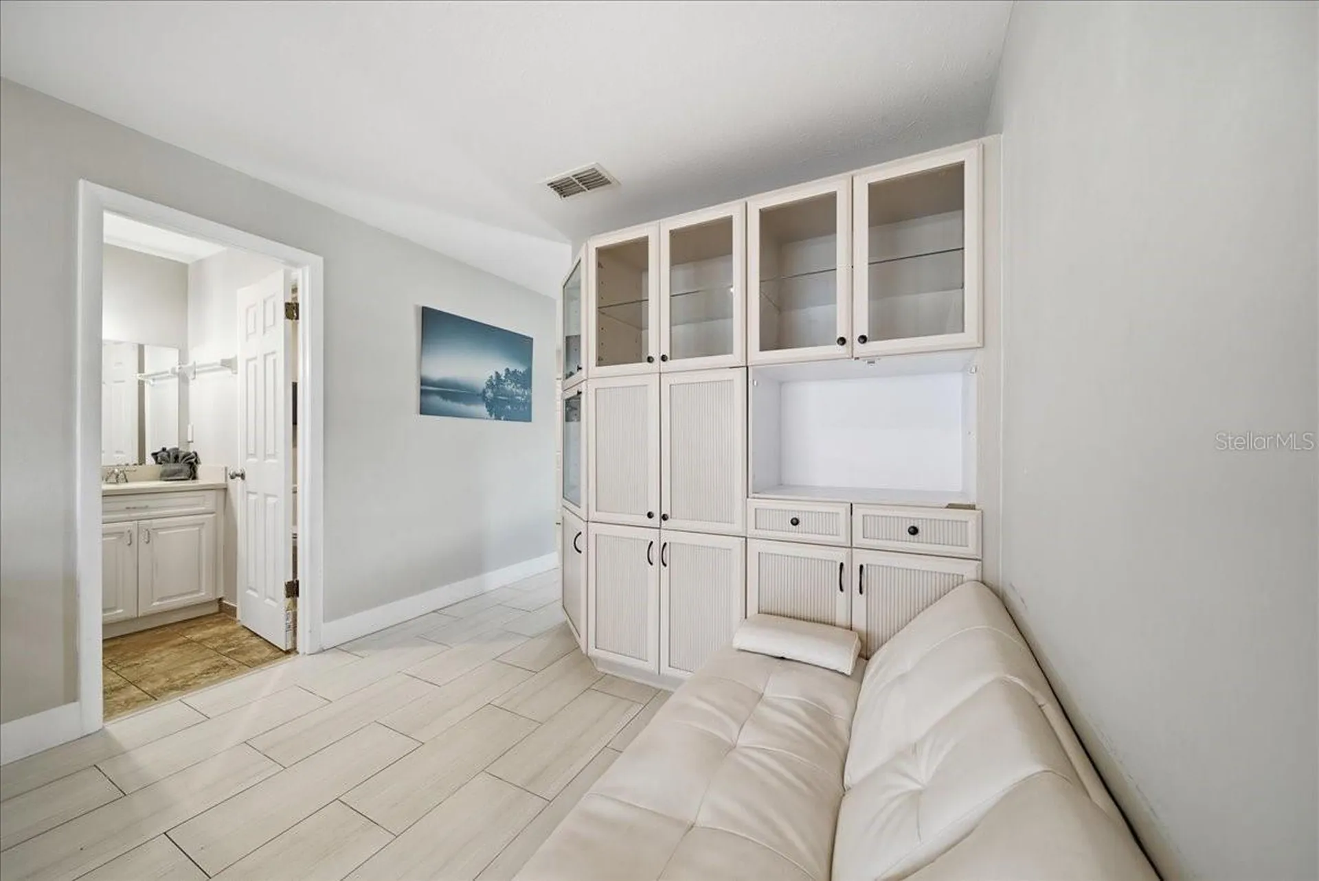 5883 Whistlewood Circle Sarasota FL 34232