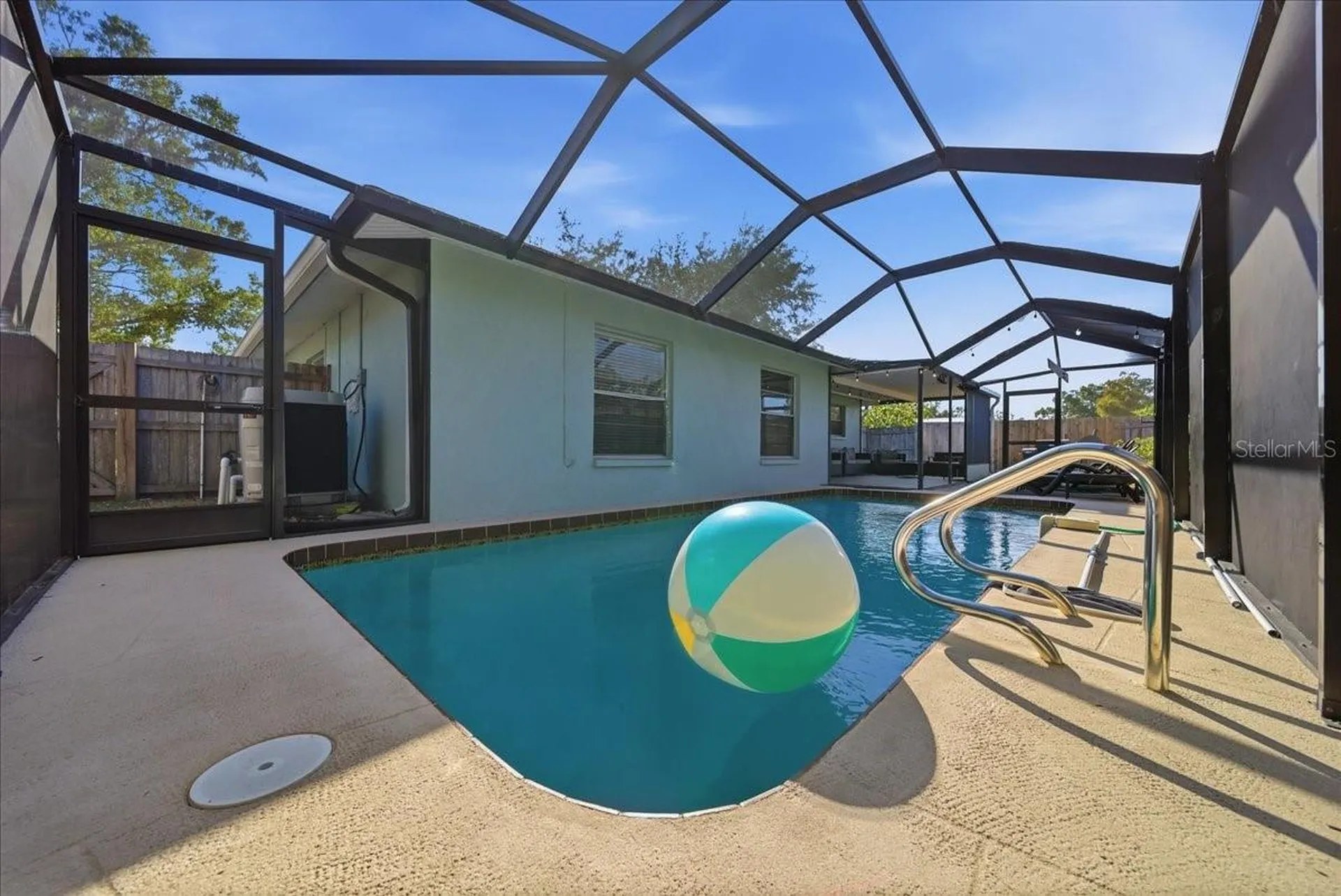 5883 Whistlewood Circle Sarasota FL 34232