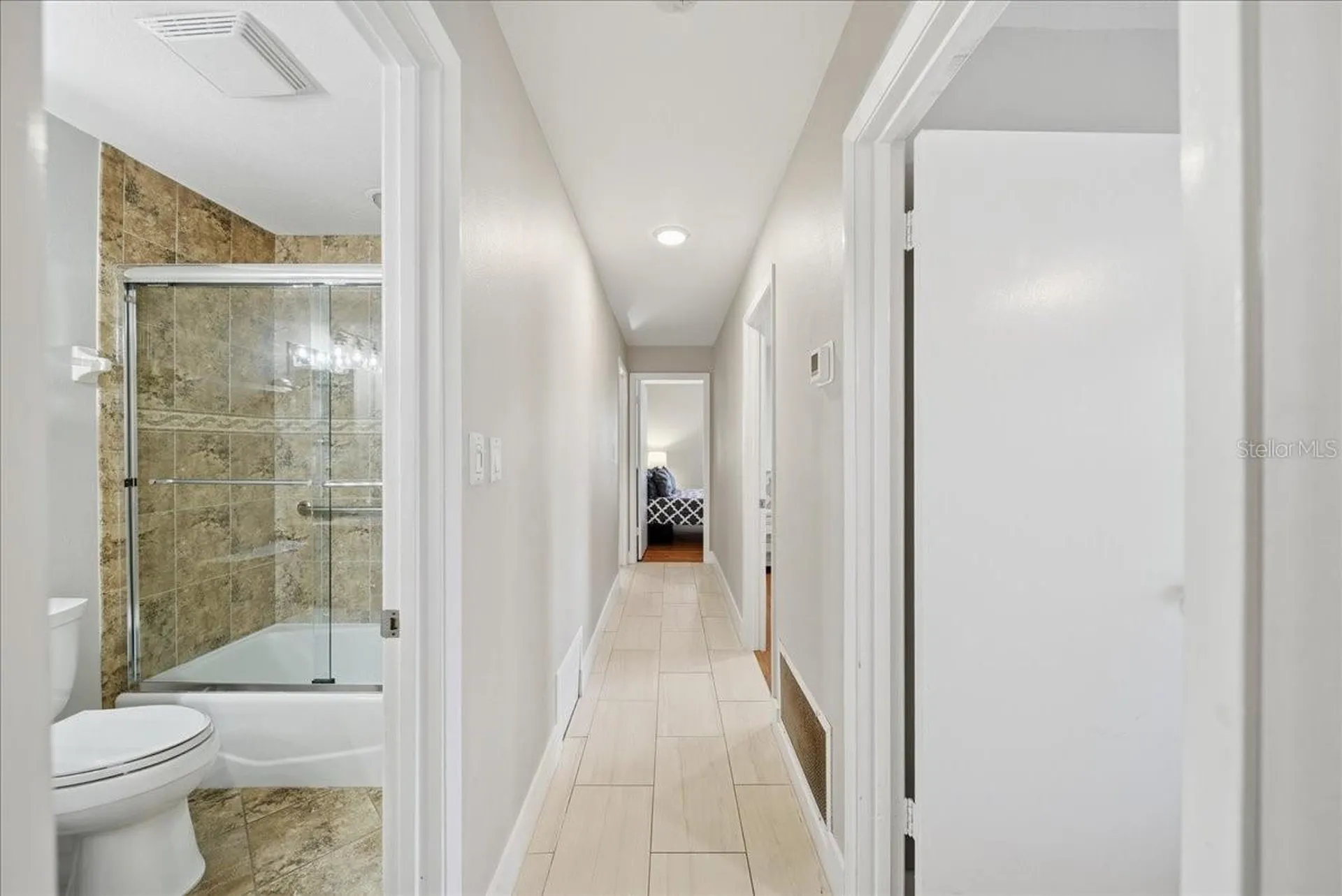 5883 Whistlewood Circle Sarasota FL 34232