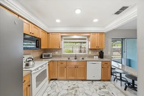 5883 Whistlewood Circle Sarasota FL 34232