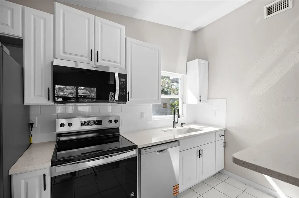 818 28th Street Circle E Bradenton FL 34203