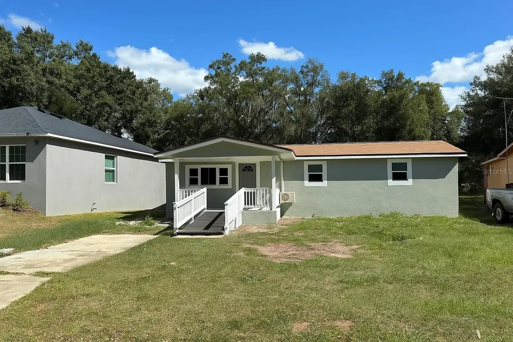 1008 Nebraska Street Leesburg FL 34748
