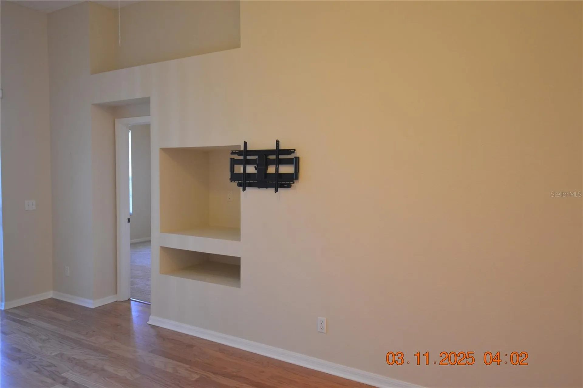 204 Hemingway Drive Oldsmar FL 34677