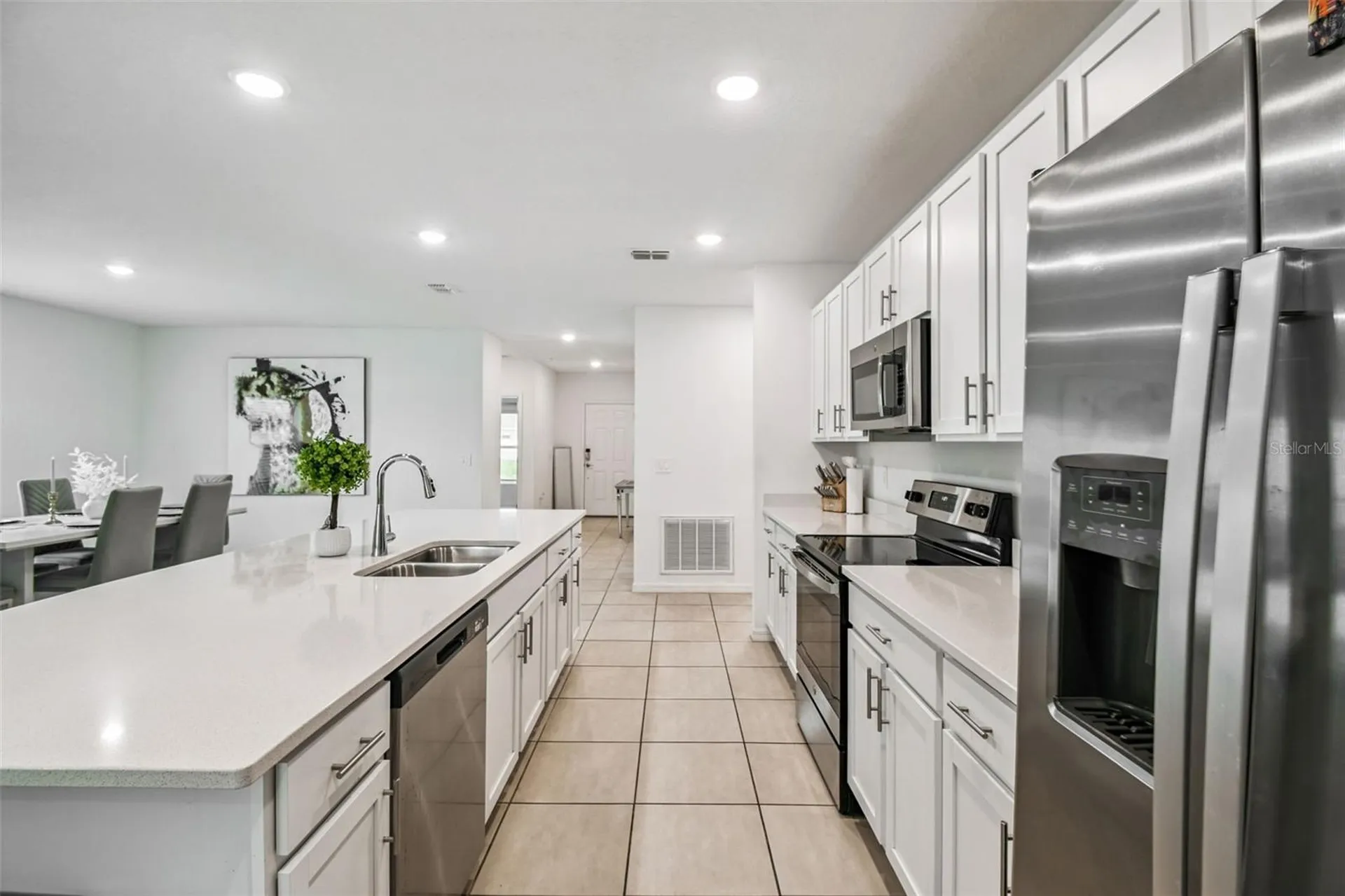 136 Citrine Loop Kissimmee FL 34758