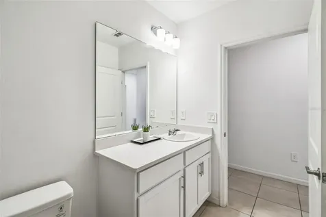 136 Citrine Loop Kissimmee FL 34758